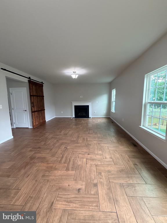 9411 WOOD CREEK CIRCLE