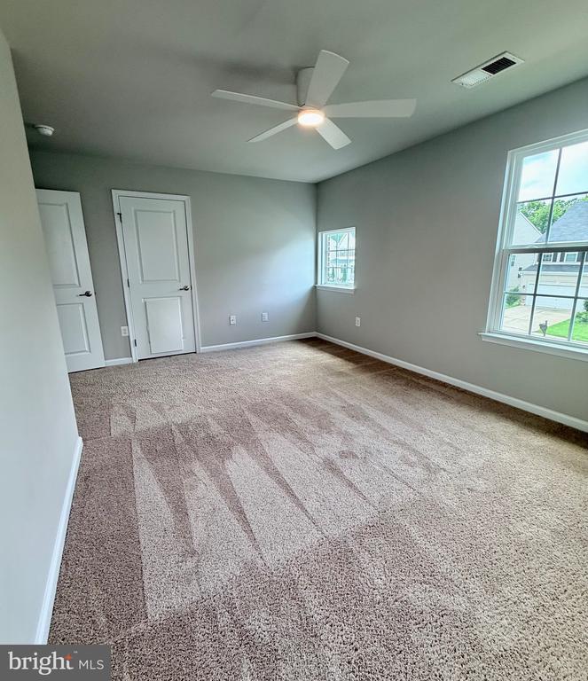 9411 WOOD CREEK CIRCLE
