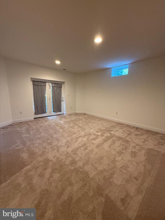11621 PINE HOLLOW LANE