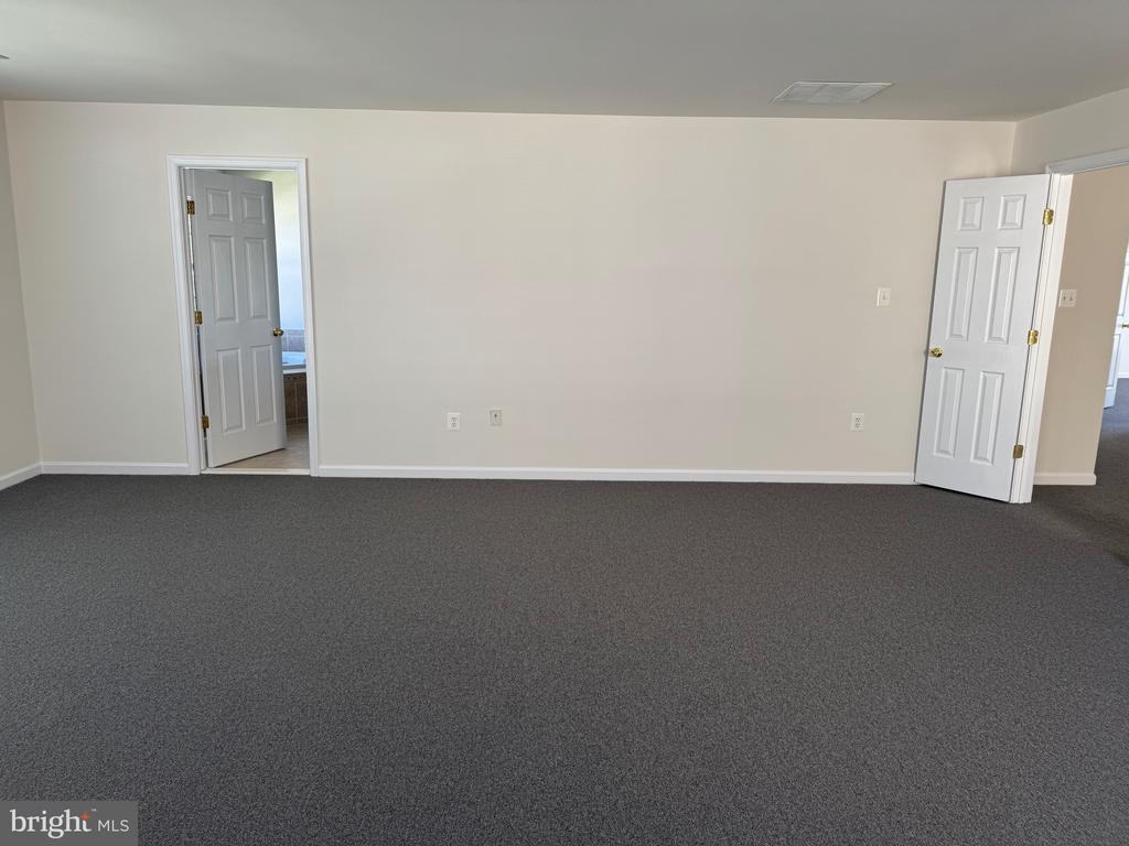 9719 INKWOOD DRIVE