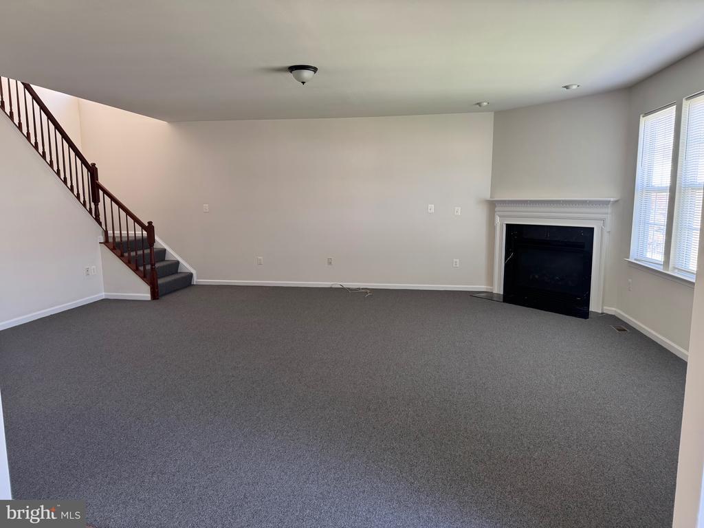 9719 INKWOOD DRIVE