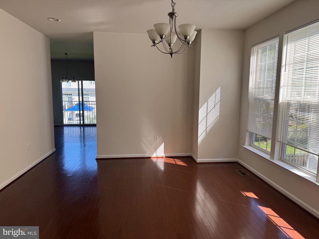 9719 INKWOOD DRIVE