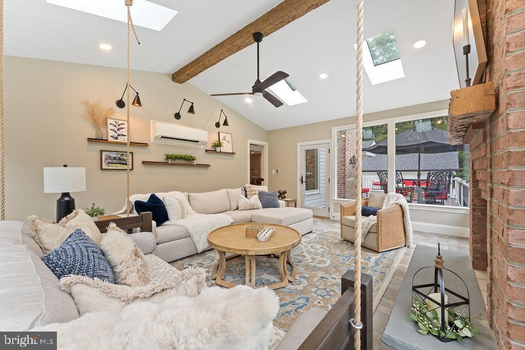 13402 MISTY WAY