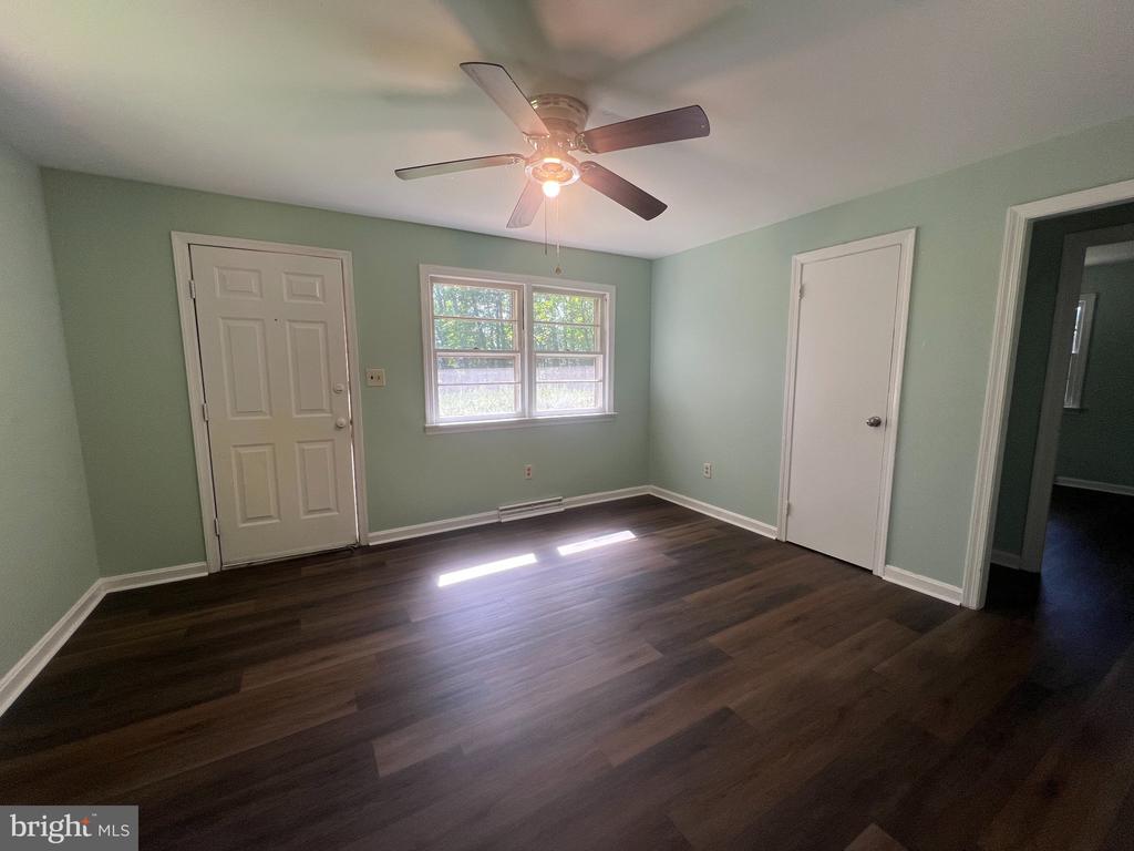 3520 LOREN DRIVE