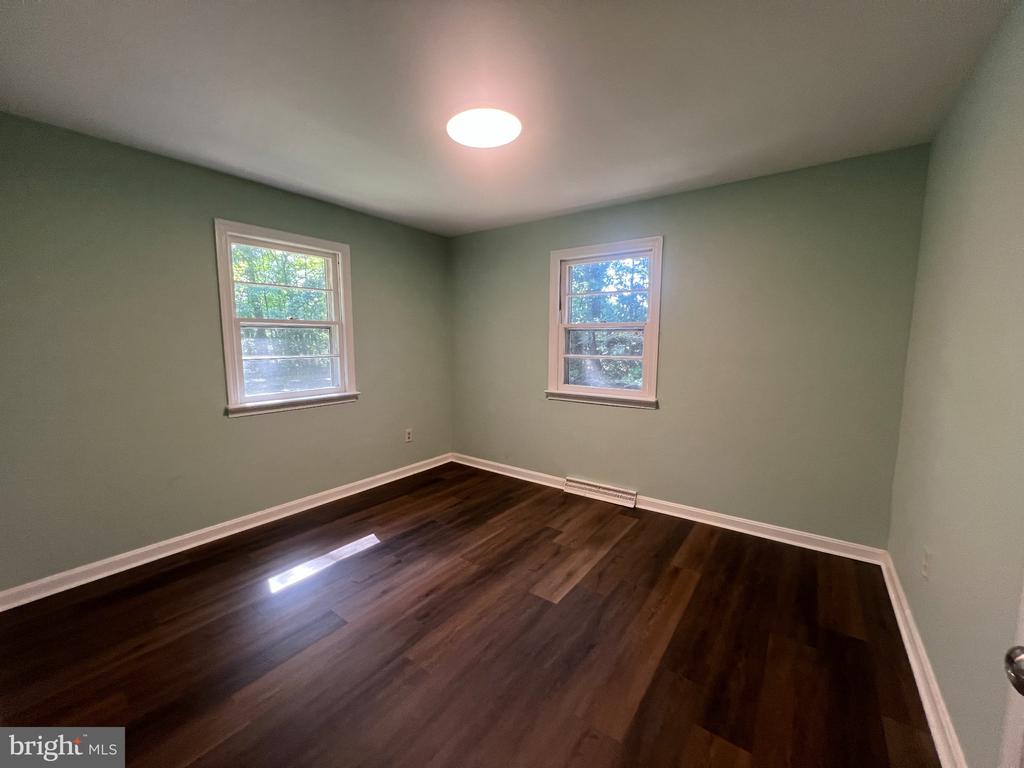 3520 LOREN DRIVE