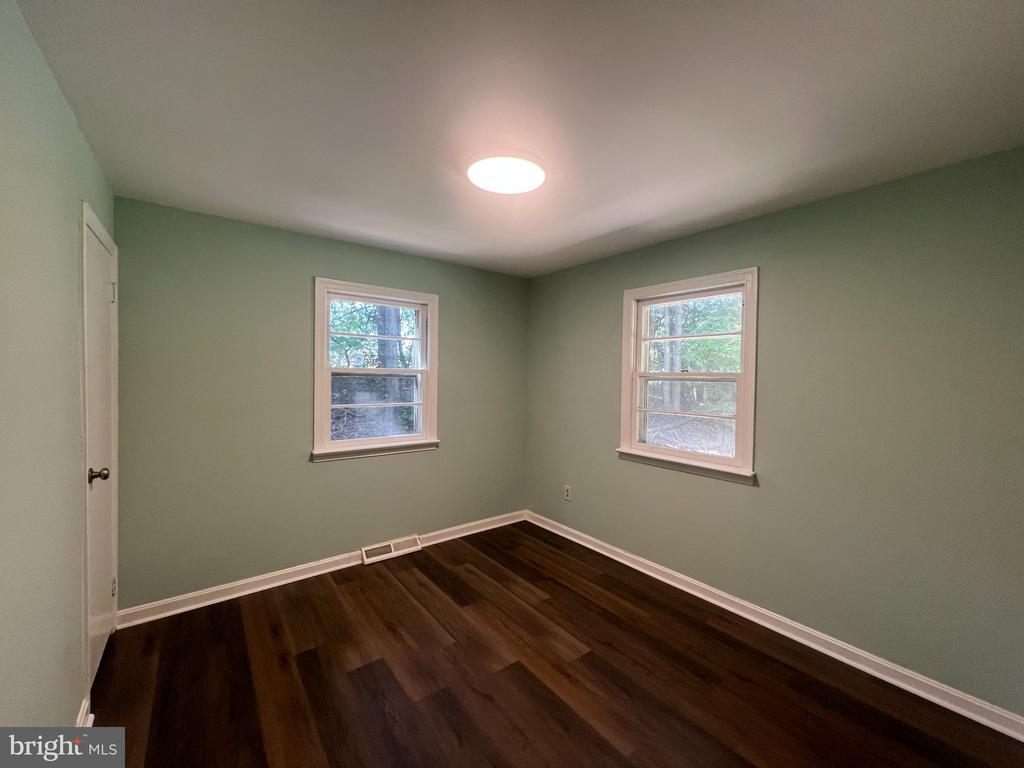 3520 LOREN DRIVE