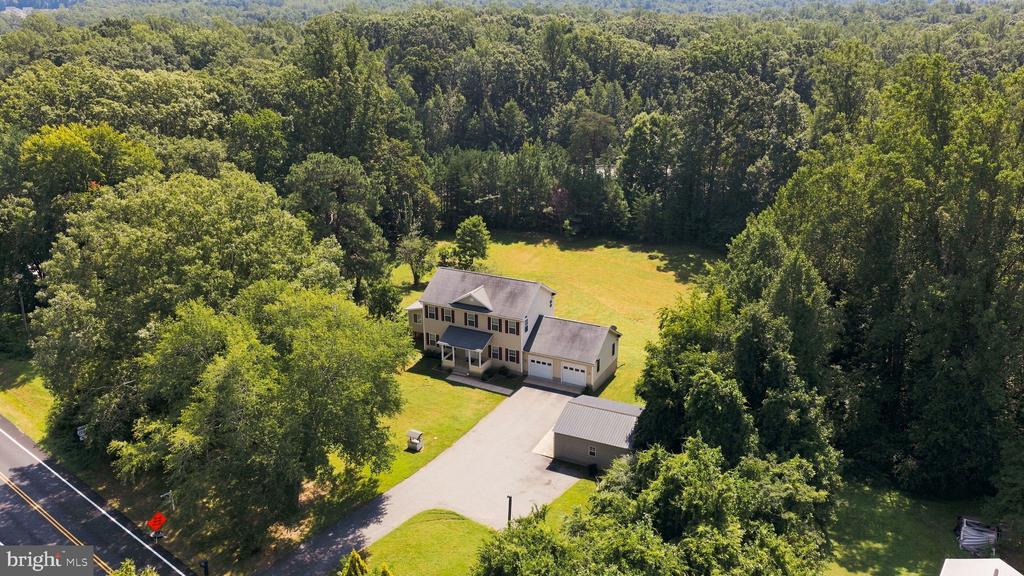 8020 ROBERT E LEE DRIVE