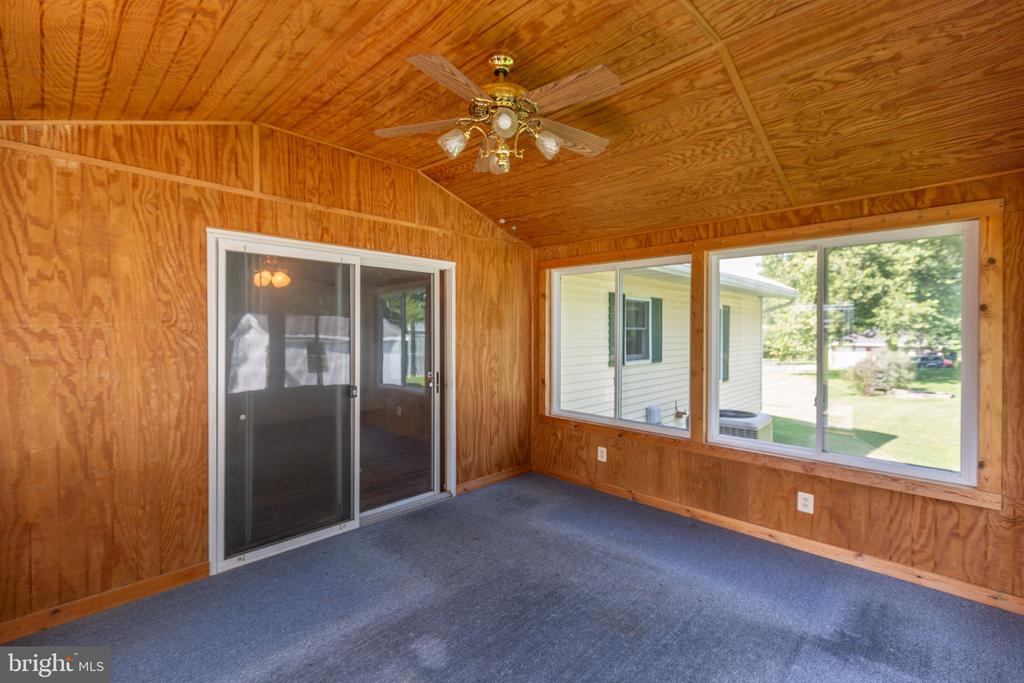 12605 WESLEY DRIVE