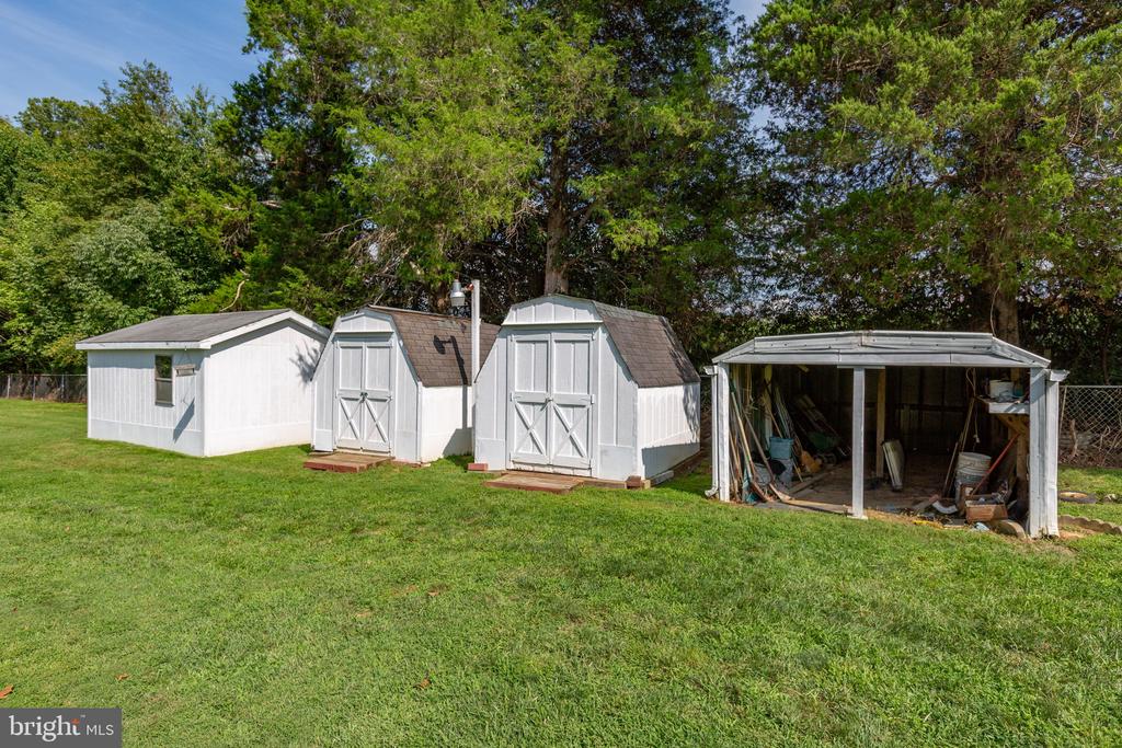12605 WESLEY DRIVE