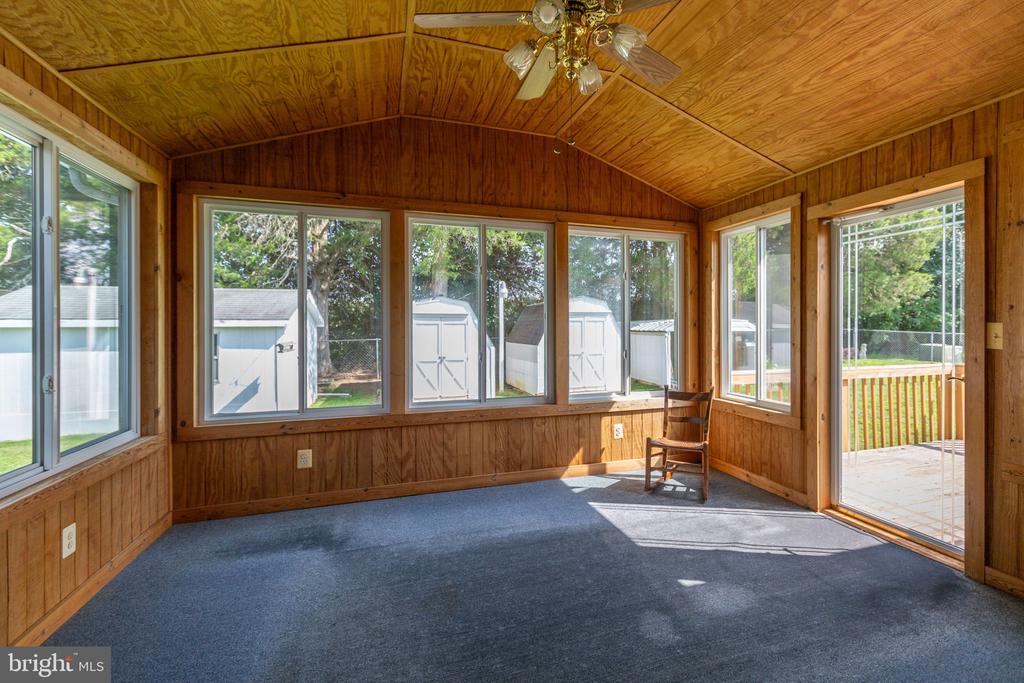 12605 WESLEY DRIVE