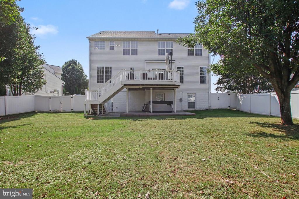 6803 BALDWIN COURT