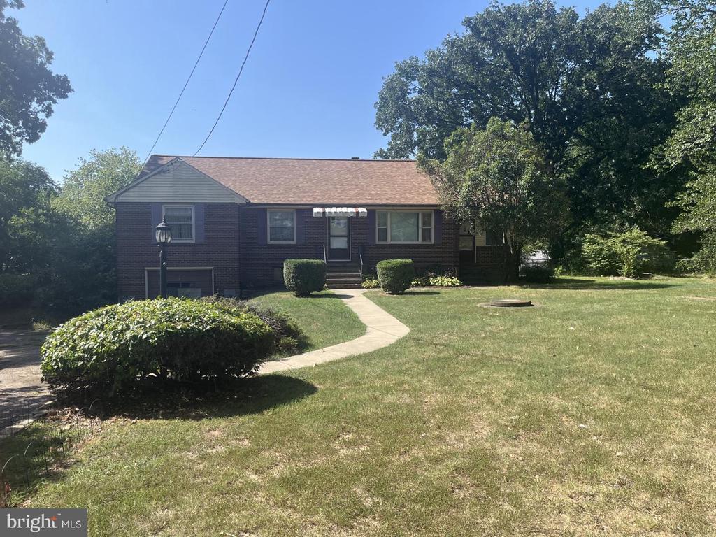 4906 HOOD DRIVE