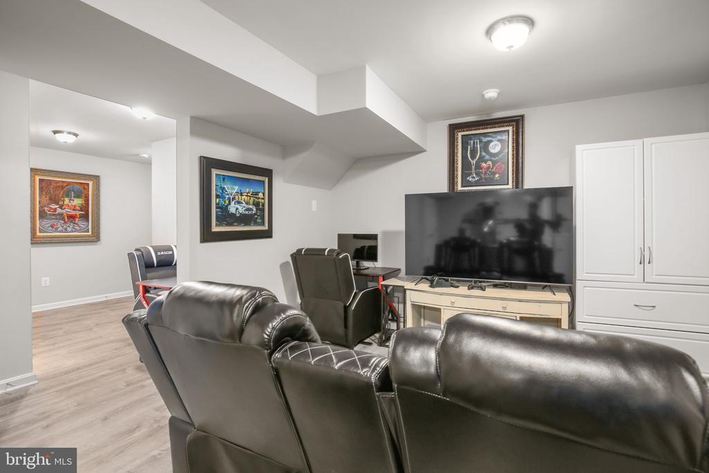 13101 WOODRUFF COURT