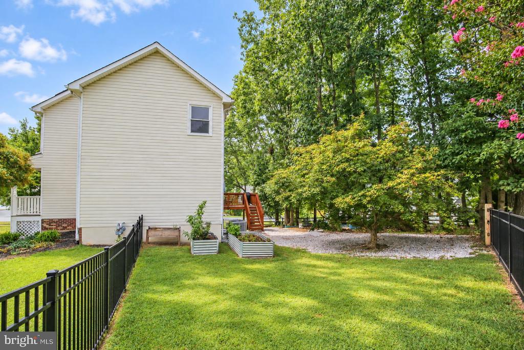 13101 WOODRUFF COURT