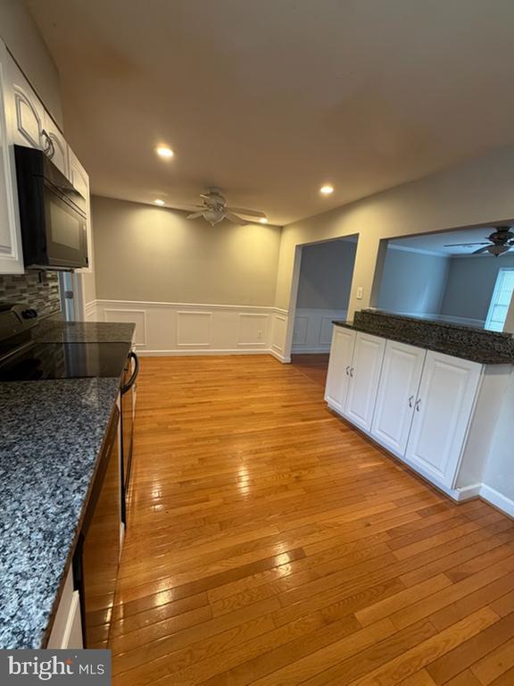10310 MEADOWVIEW DRIVE