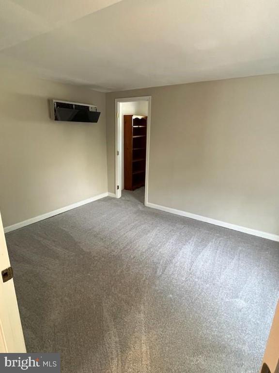 10310 MEADOWVIEW DRIVE