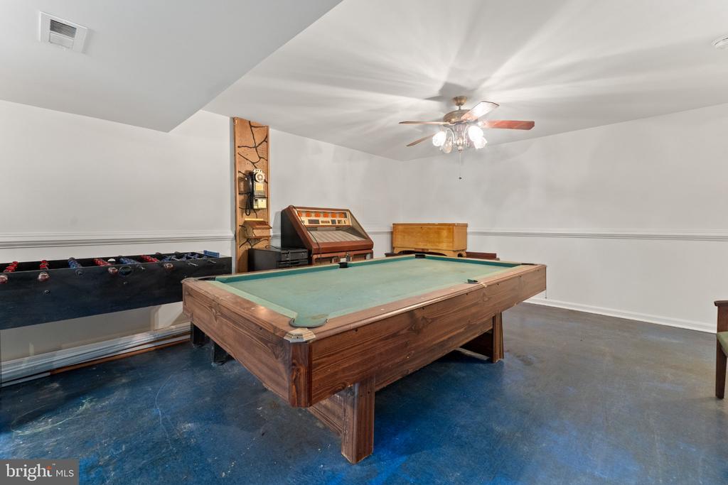 3521 SADDLEBROOKE DRIVE