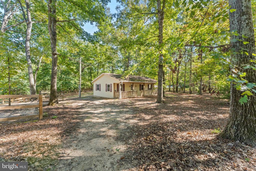 3521 SADDLEBROOKE DRIVE