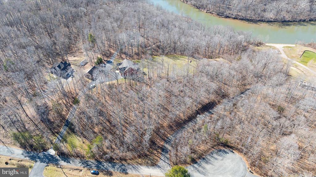 19 OLD BANKS DRIVE