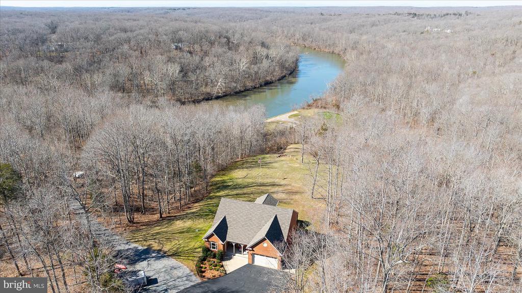 19 OLD BANKS DRIVE