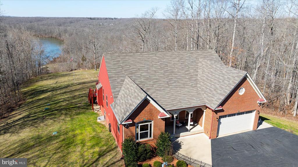 19 OLD BANKS DRIVE