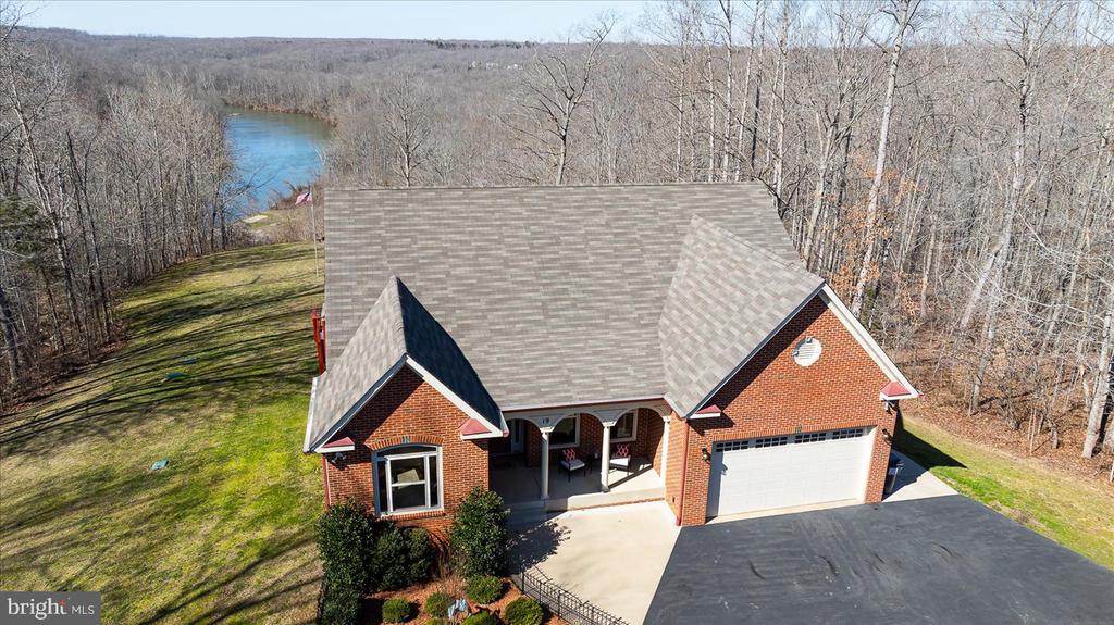 19 OLD BANKS DRIVE