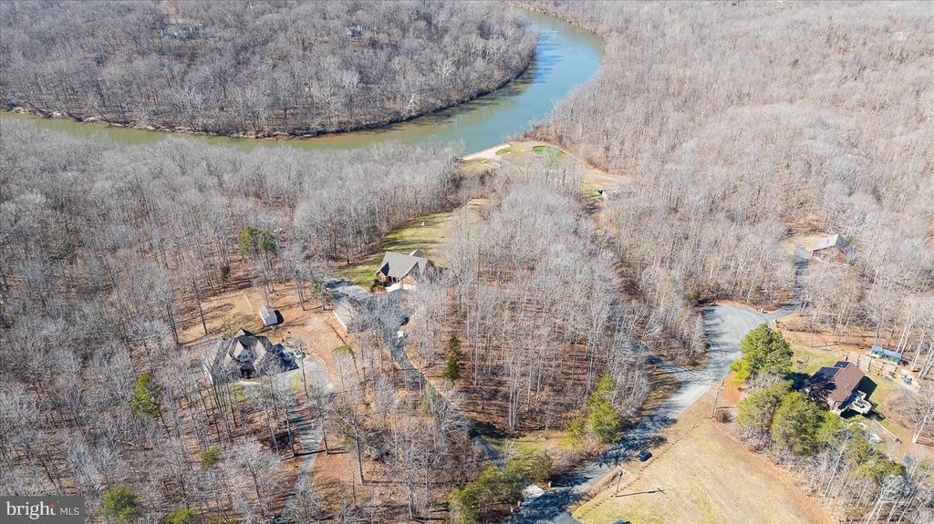 19 OLD BANKS DRIVE