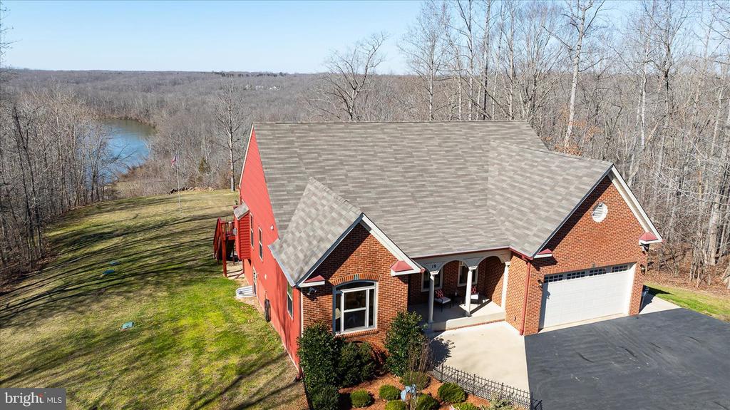 19 OLD BANKS DRIVE
