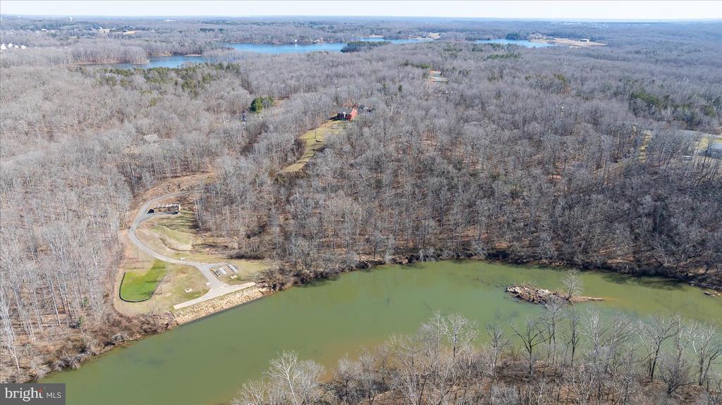 19 OLD BANKS DRIVE