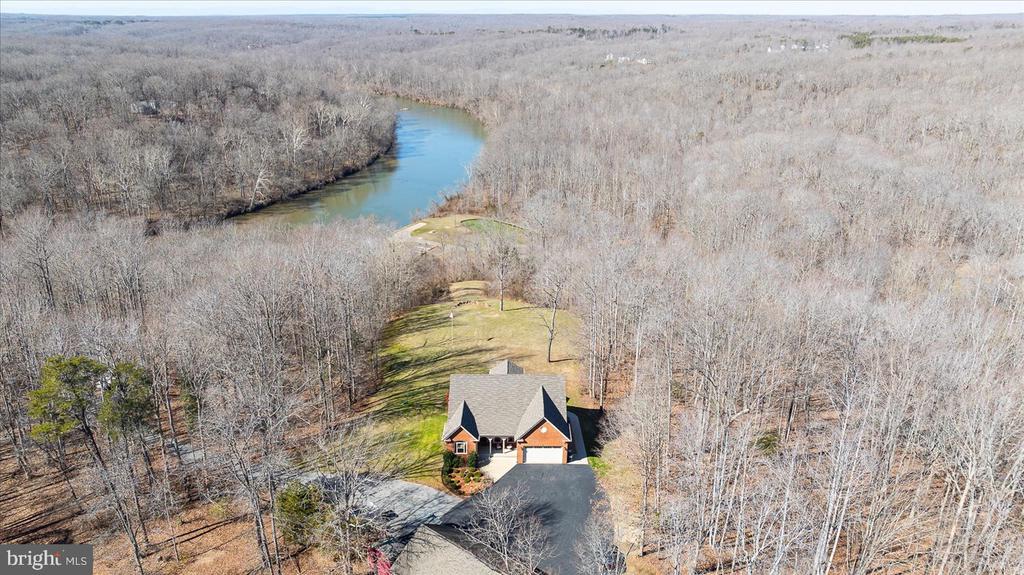 19 OLD BANKS DRIVE