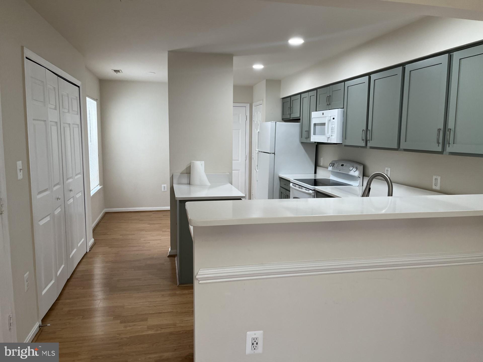 2 REGENCY DRIVE
