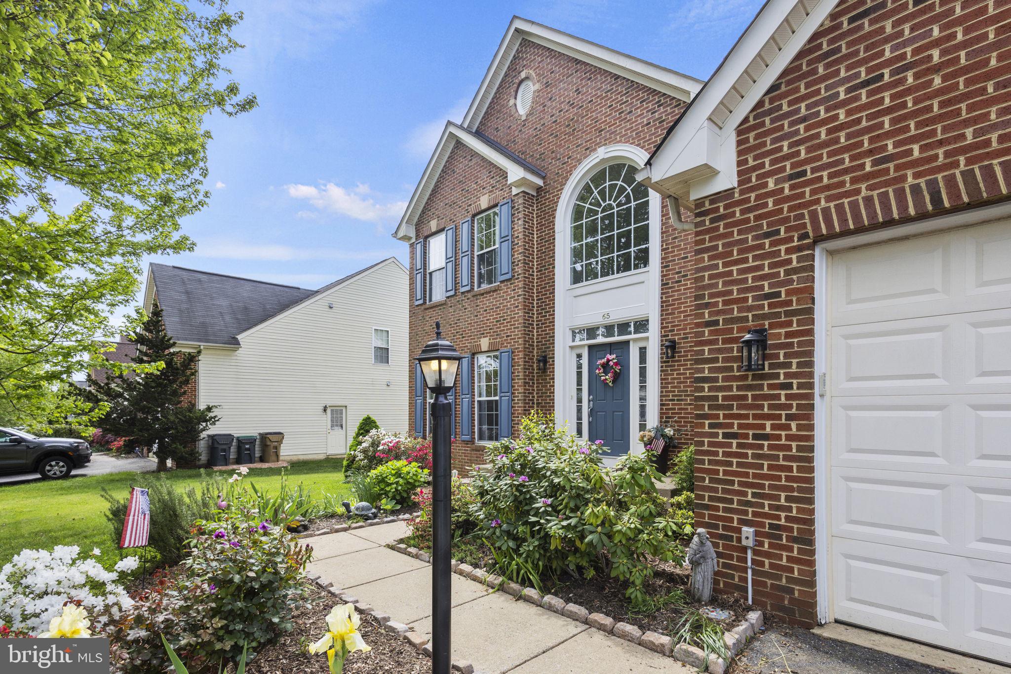 65 KINROSS DRIVE