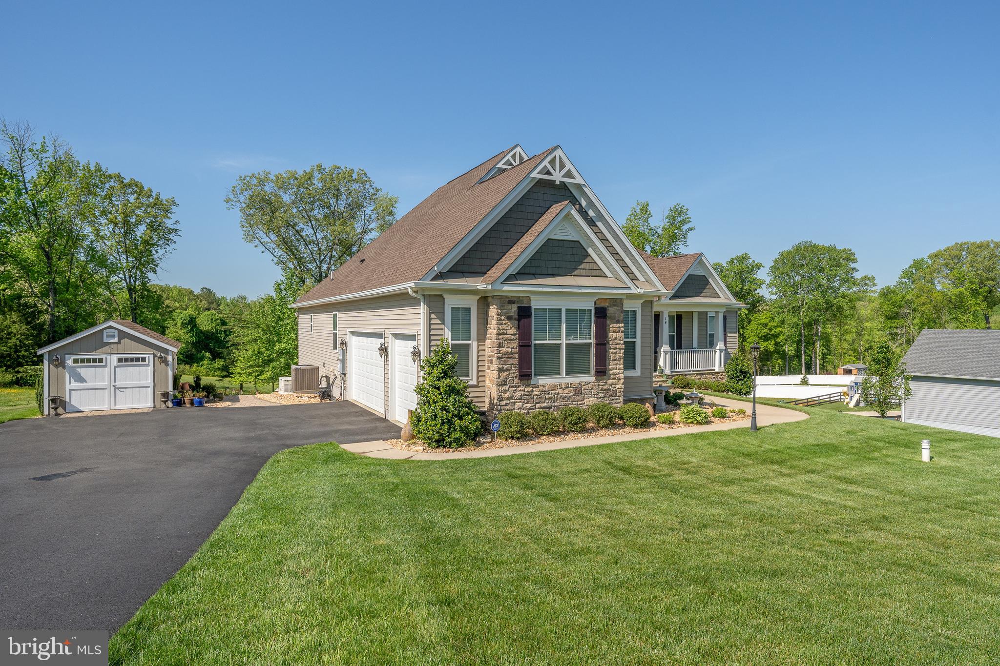 14 CHAPEL RIDGE COURT
