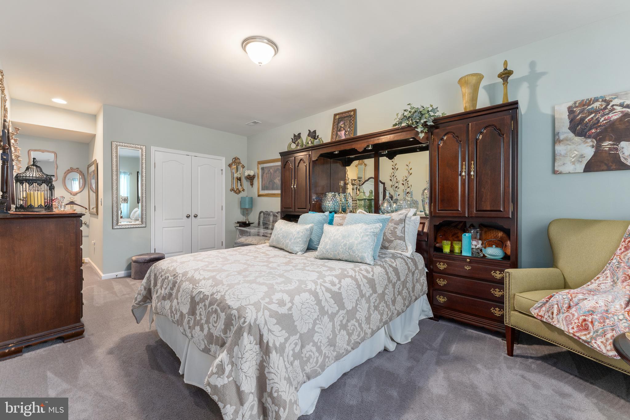 14 CHAPEL RIDGE COURT