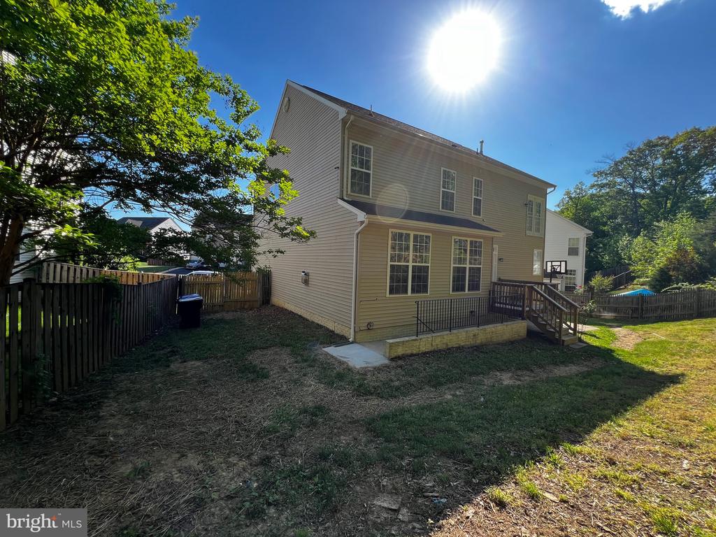 45 GARNET WAY