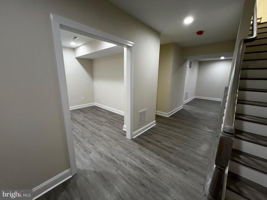 45 GARNET WAY