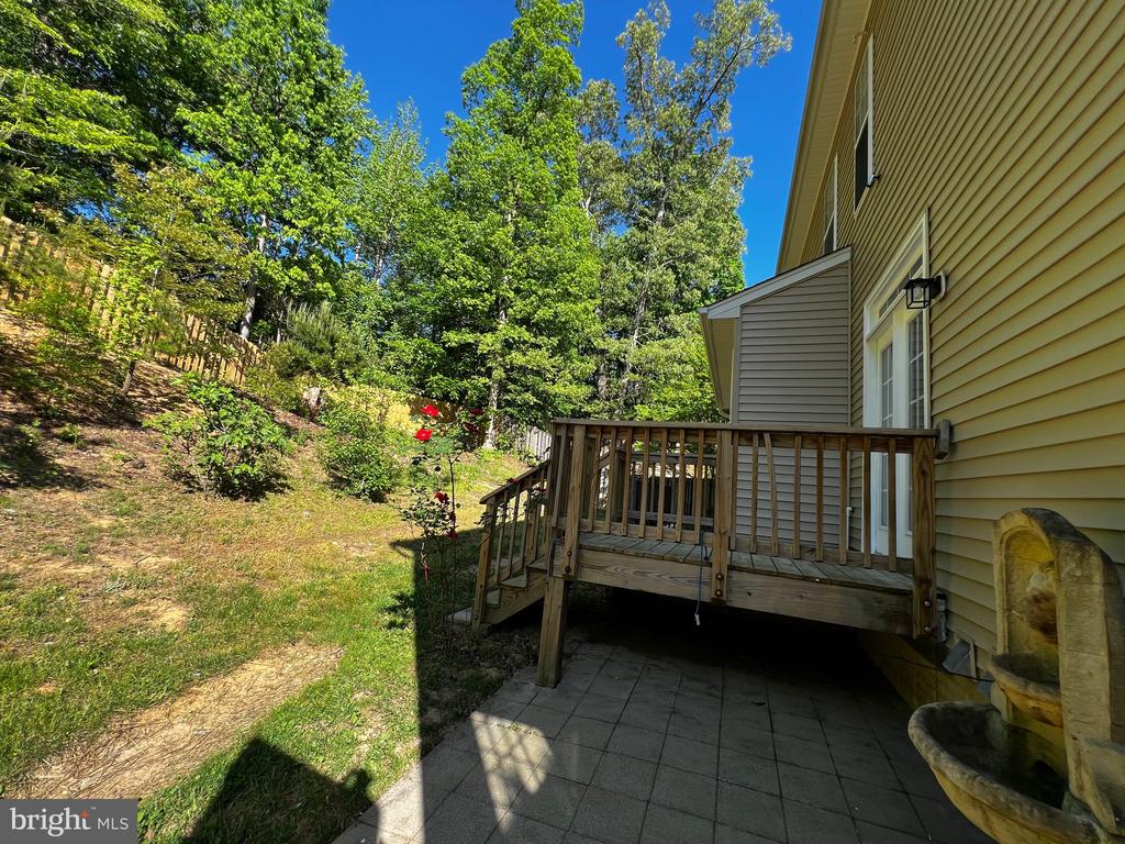 45 GARNET WAY