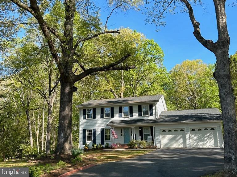 114 AUTUMN DRIVE