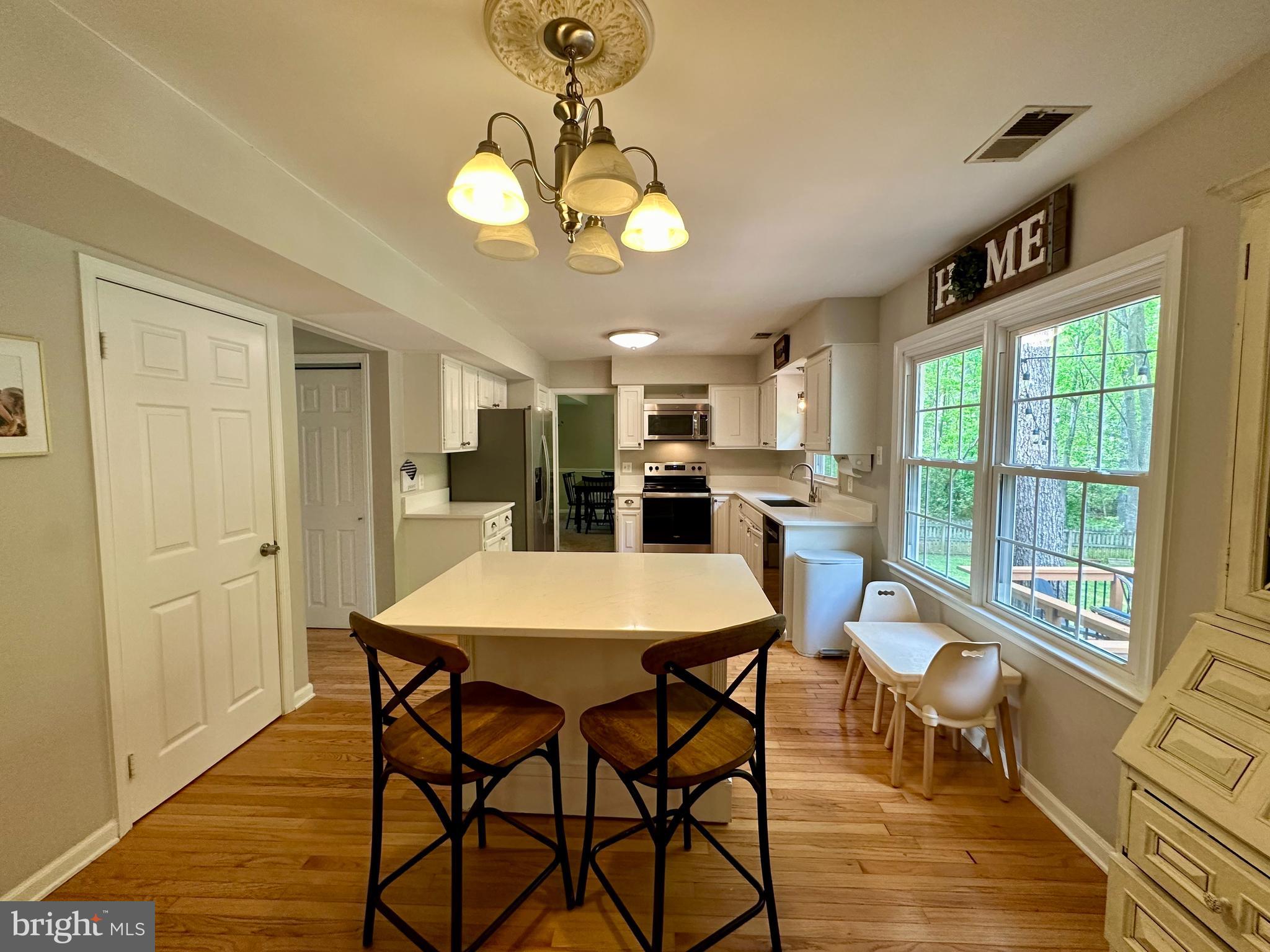114 AUTUMN DRIVE
