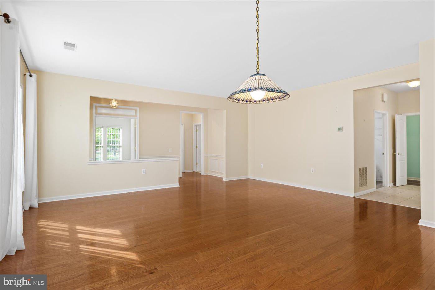21 CALLOWAY DRIVE