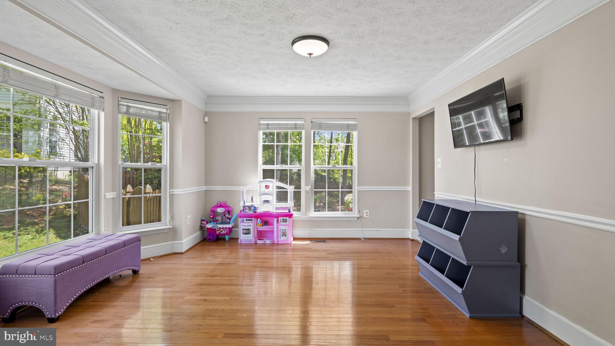 12 SAINT ANTHONYS COURT
