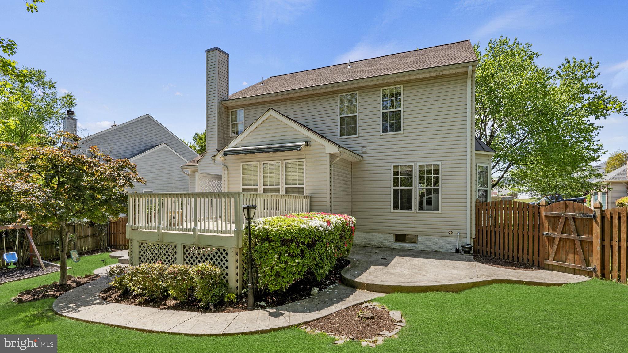 12 SAINT ANTHONYS COURT