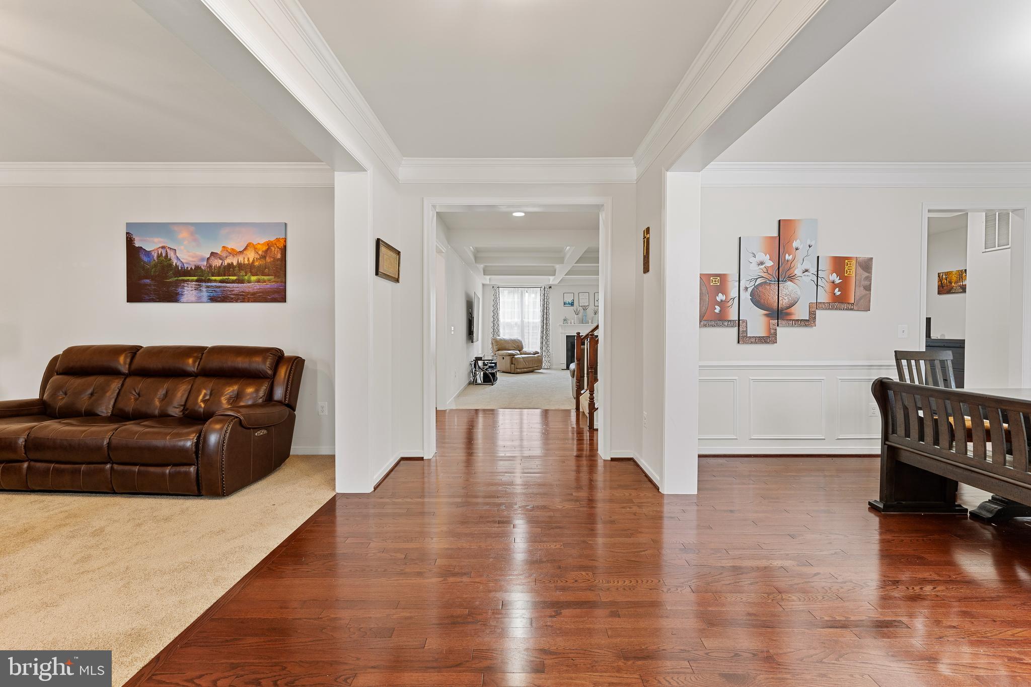 8 BROOMFIELD DRIVE