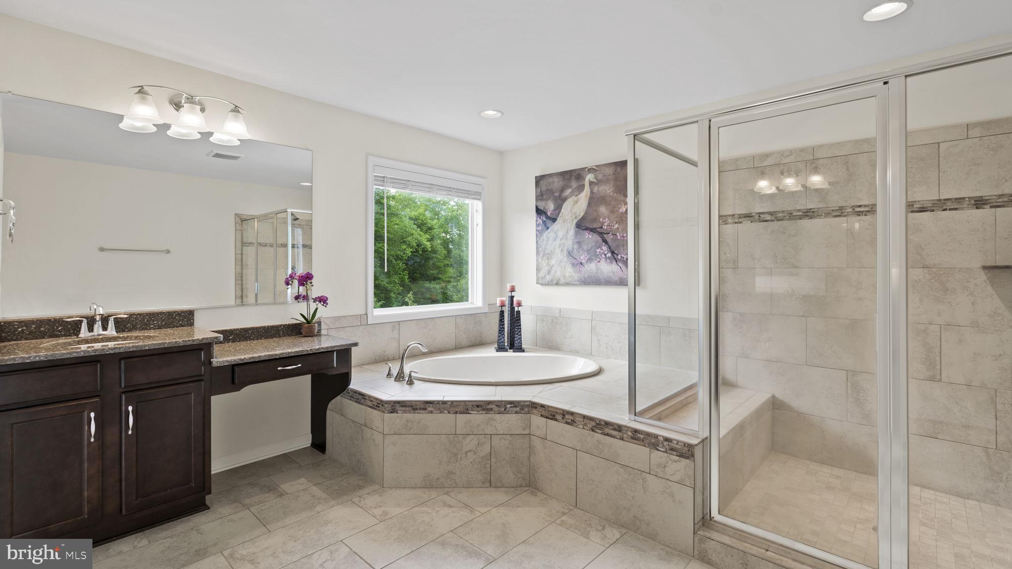 15 CRANES BLUFF COURT