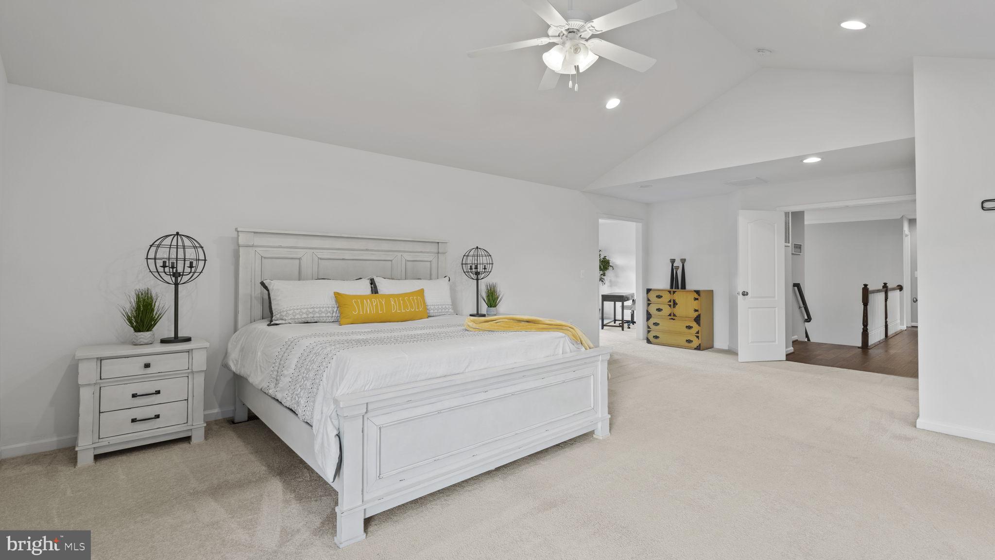 15 CRANES BLUFF COURT