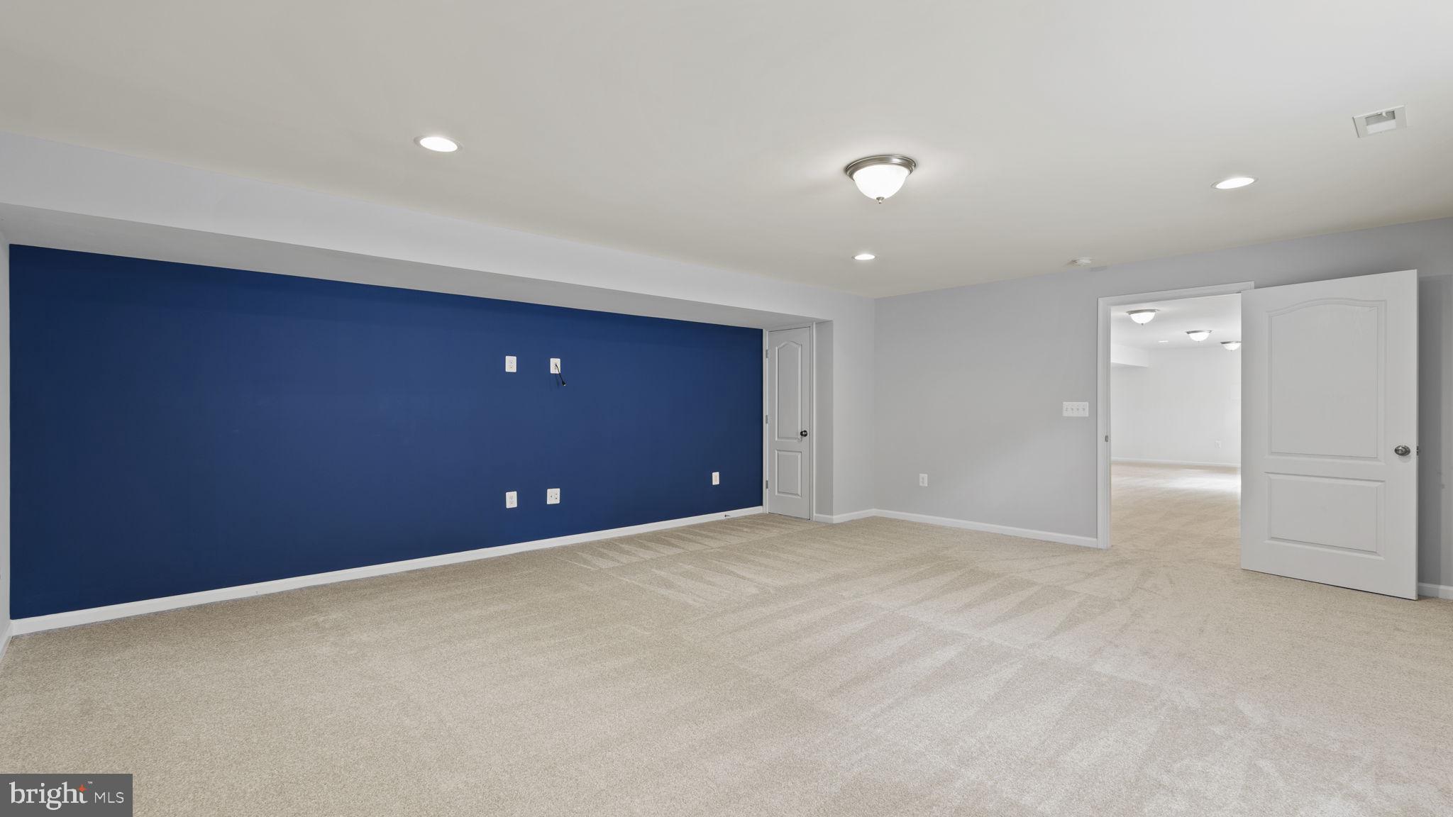 15 CRANES BLUFF COURT