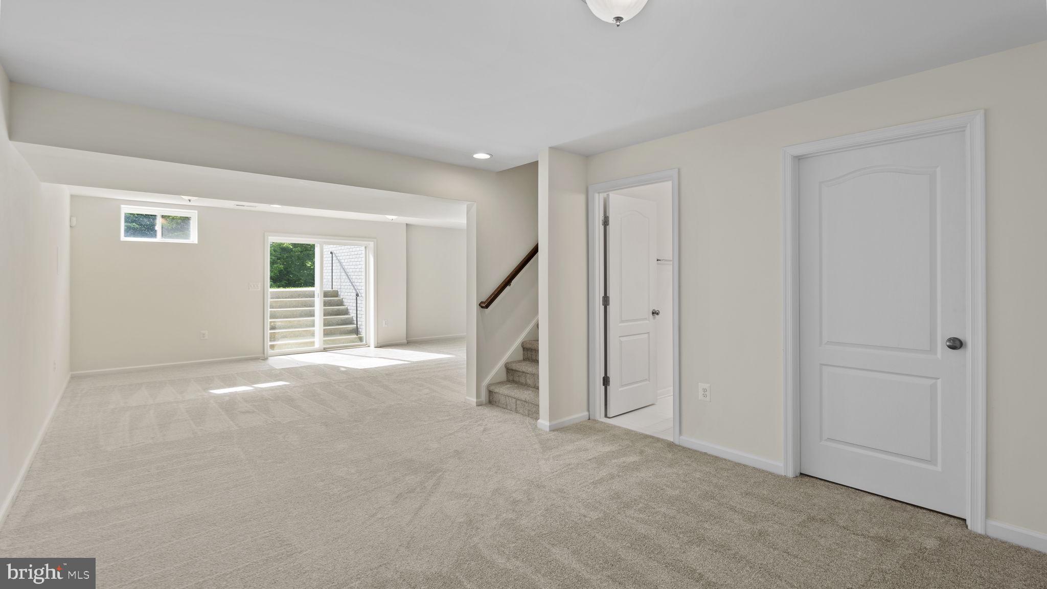 15 CRANES BLUFF COURT