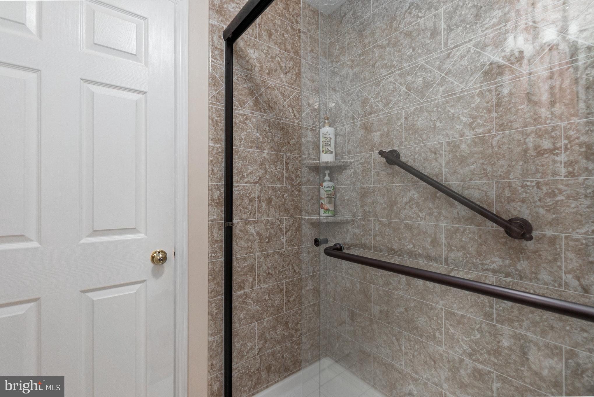 10 COLLINS COURT