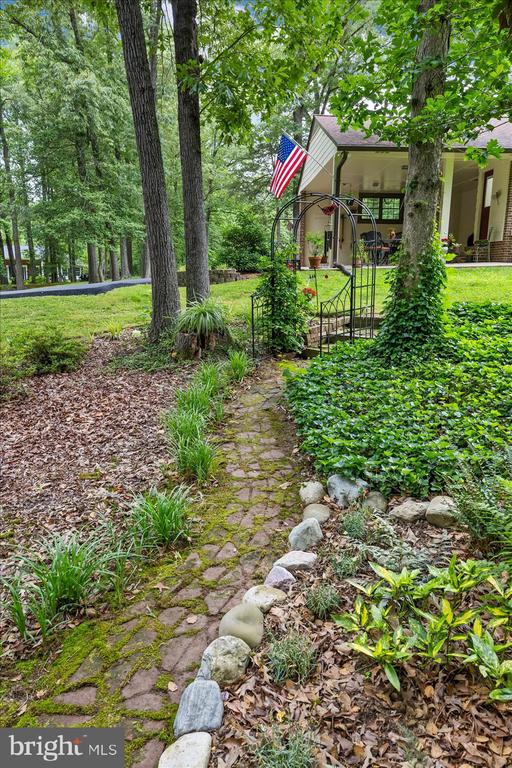 228 DOGWOOD DRIVE