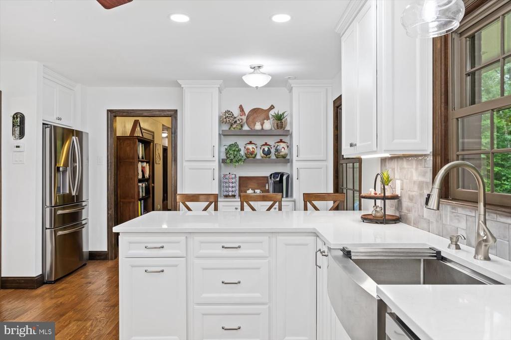 228 DOGWOOD DRIVE